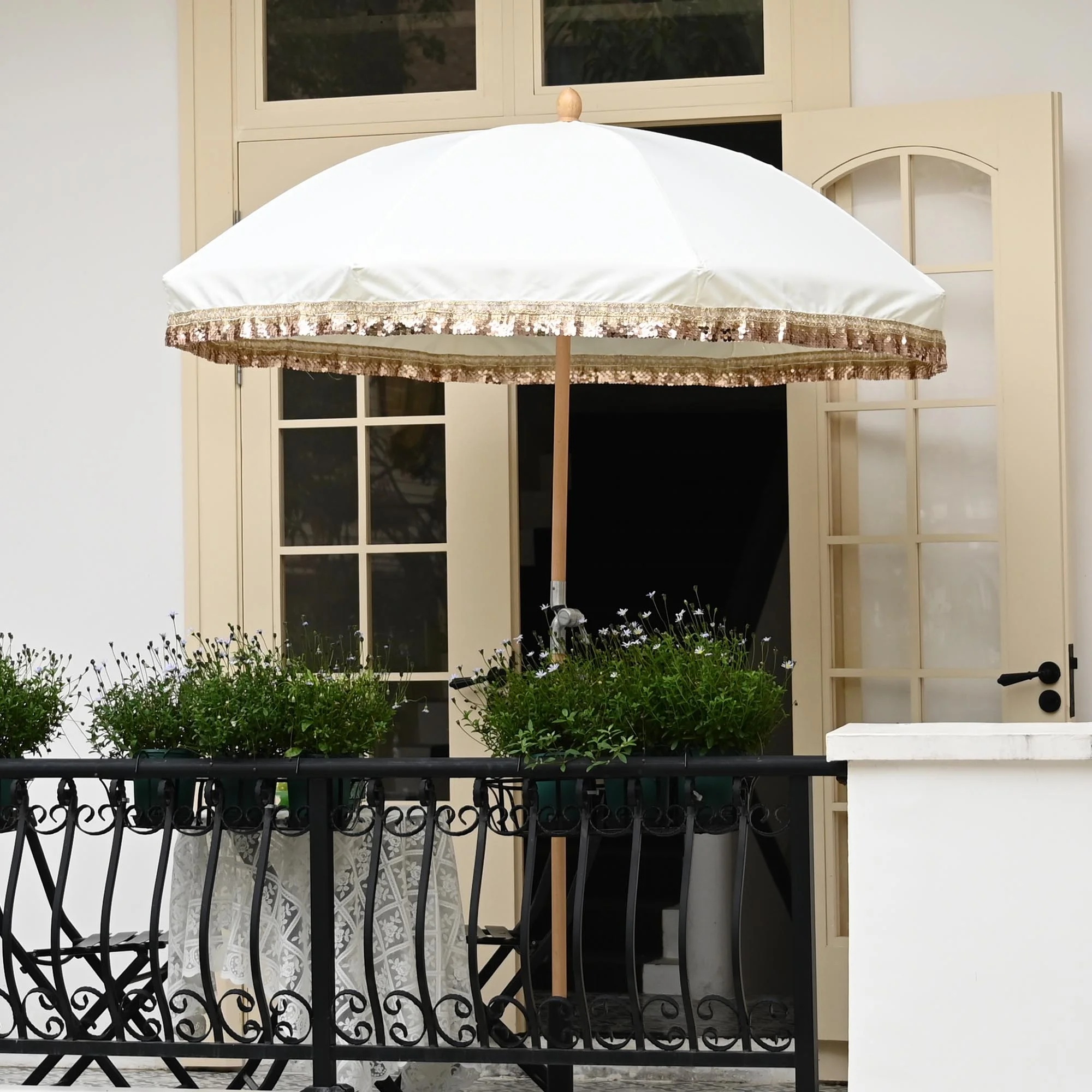 LAGarden 6 Ft Fringe Patio Umbrella with Tassel Jazz Age Wood UPF50+ for Outdoor, Beige with gold tassel,Model: JZ6-01 - Image 36