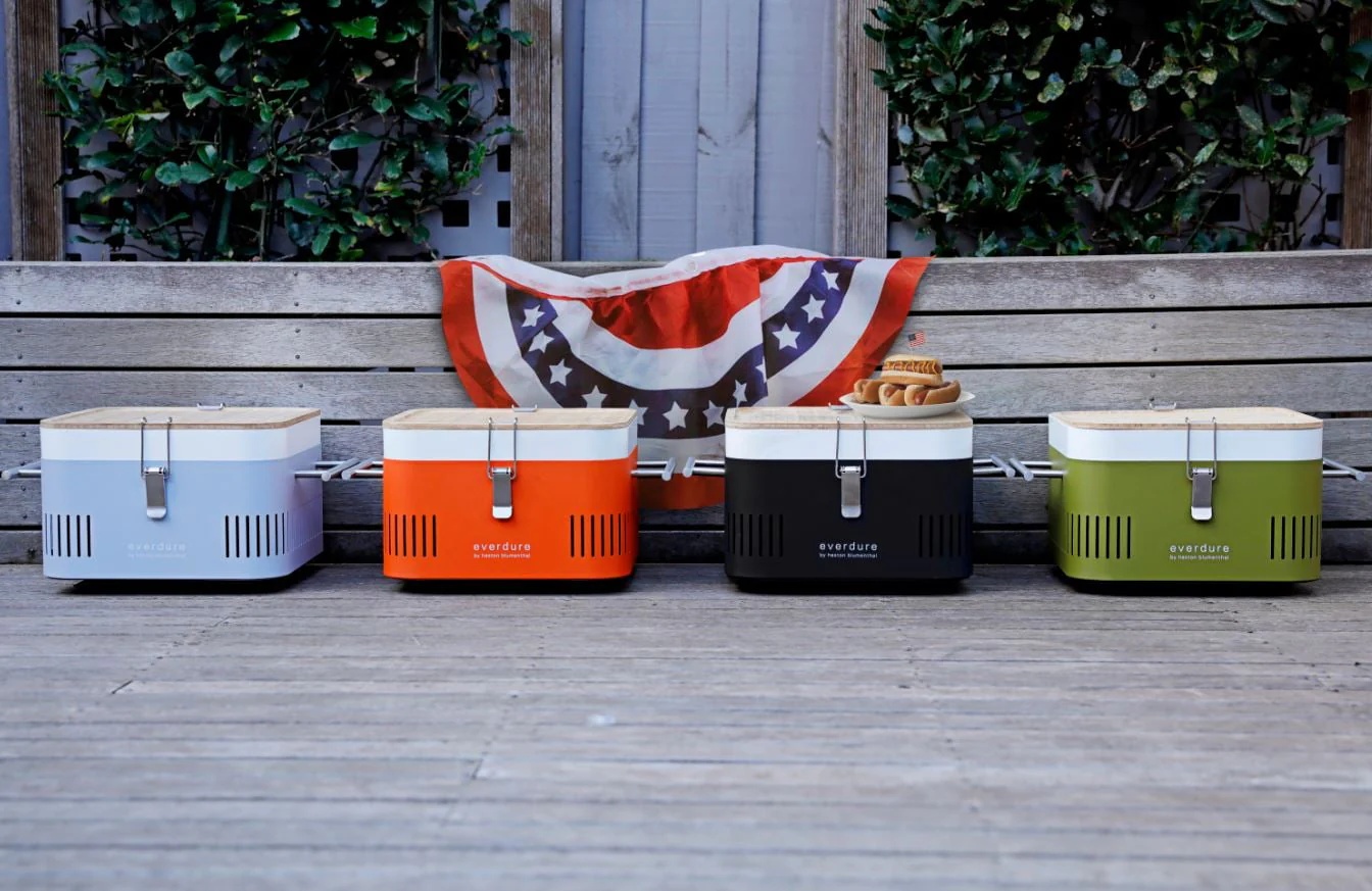 Everdure Cube Charcoal Grill with Cool Touch Handles, Storage Container & Bamboo Serving Board - Image 4