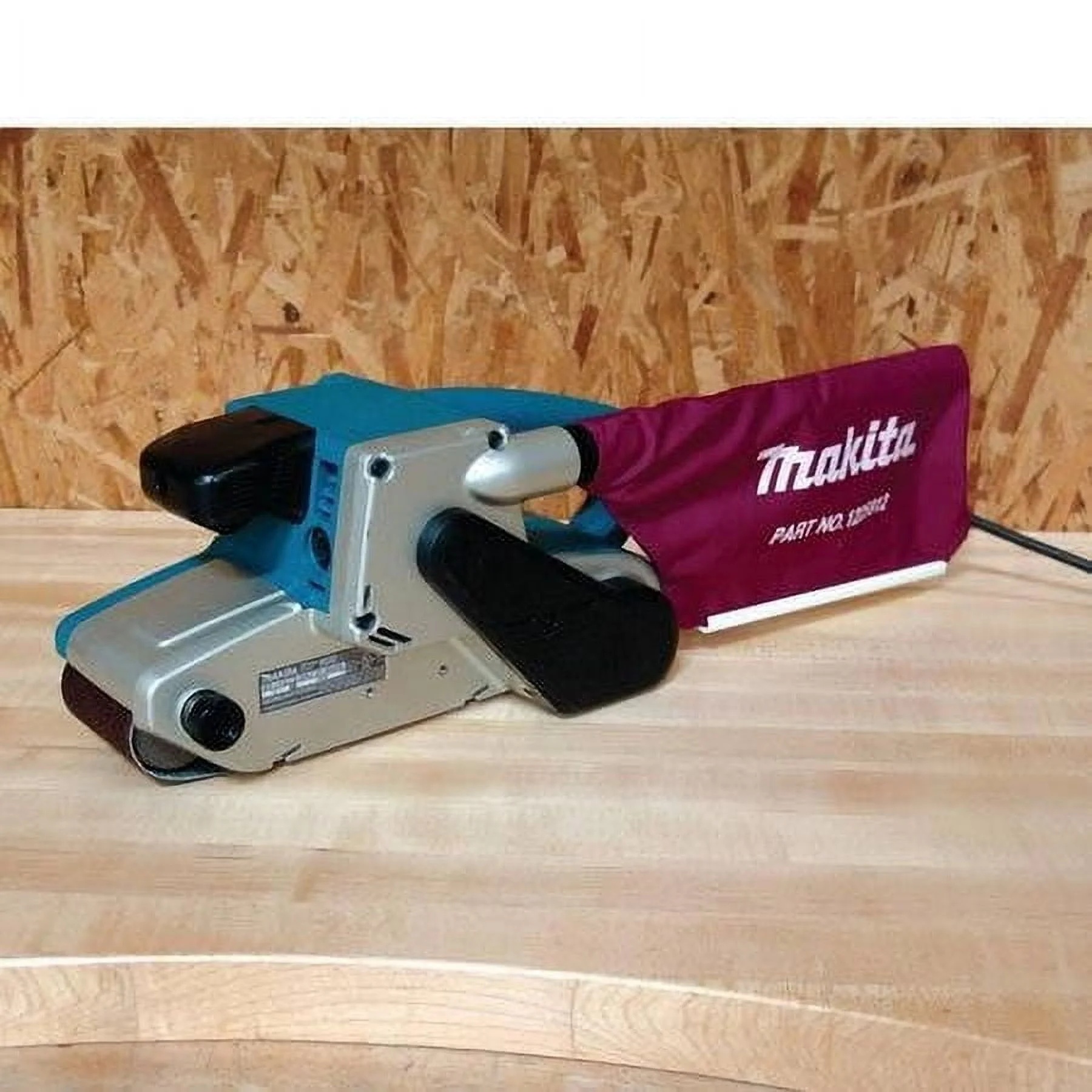 Makita 9920 3'' x 24'' Corded Belt Sander Variable Speed - Image 7
