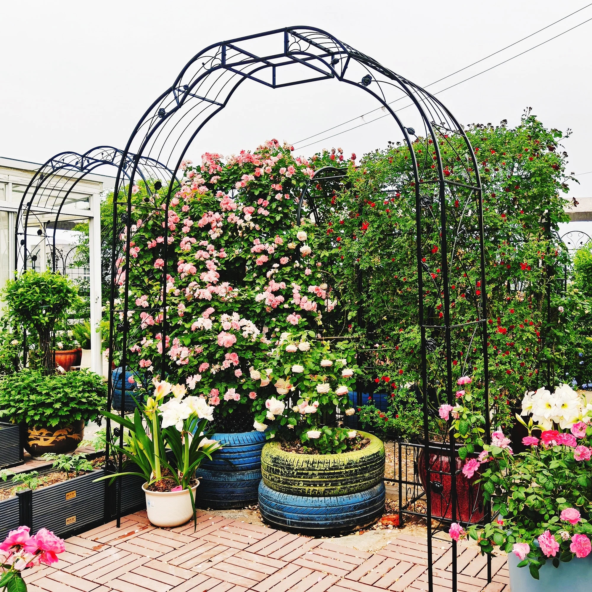 Yoneston 98.4"H Metal Garden Arch Trellis, Garden Arbor Trellis Support Rose Arch for Outdoor Plant Climbing or Wedding Decor, Black - Image 4