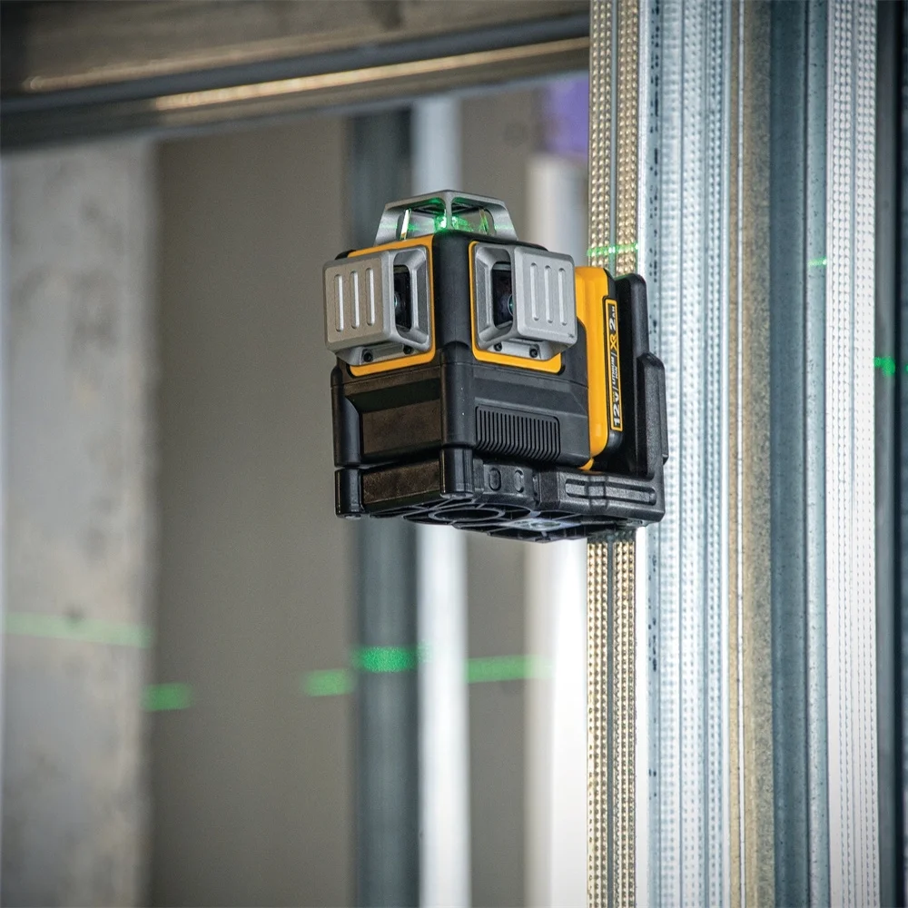 DeWalt 12V MAX Cordless Green Line Laser 3 x 360 Professional Laser Level - Image 9